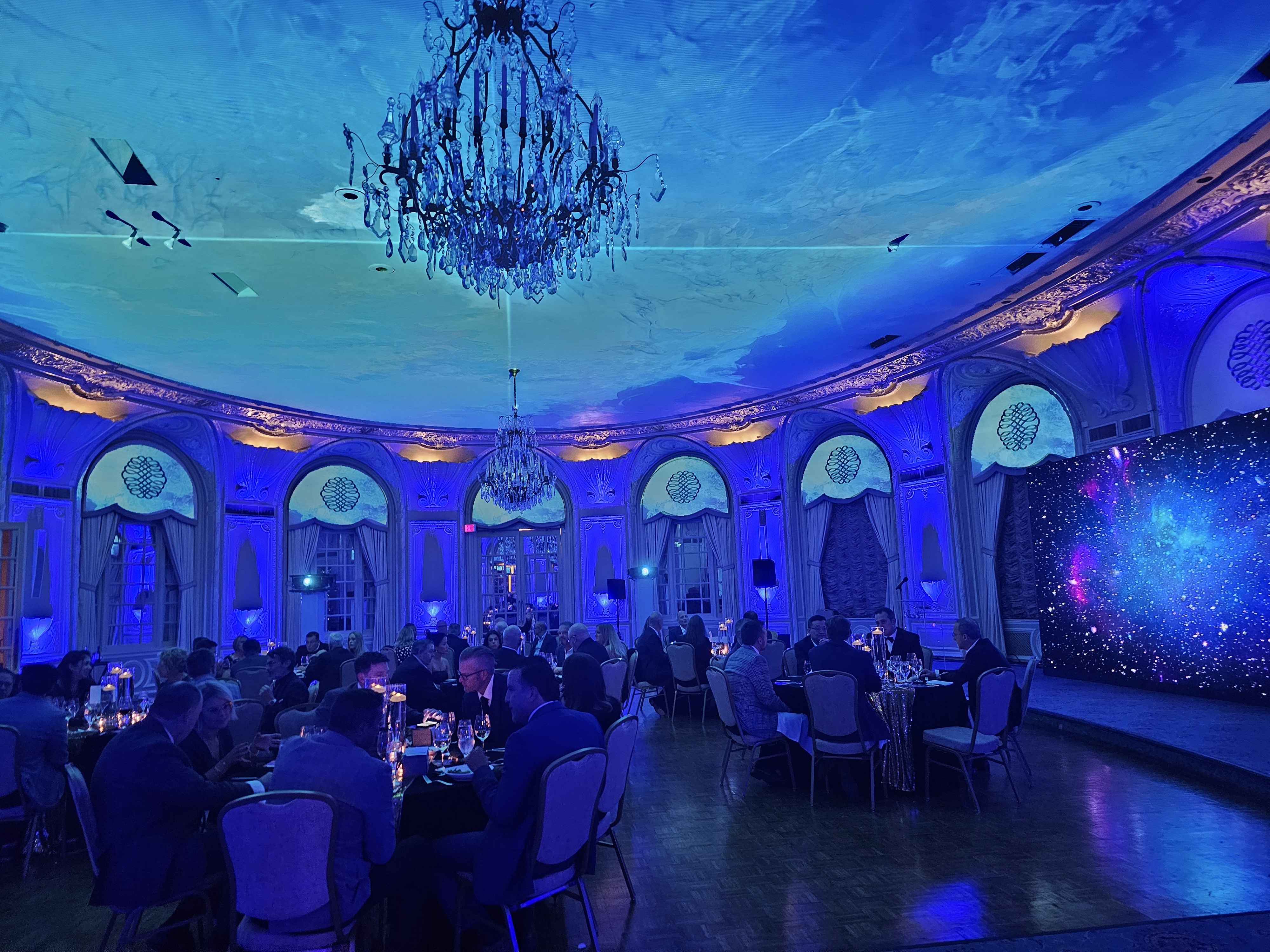 Projection mapping the Oval Room at the Copley Fairmont Plaza for Flexitallic